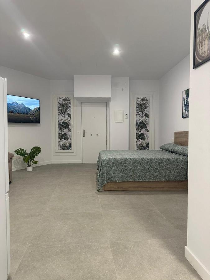Apartmán Fantastico Piso A 5 Minutos De La Estacion De Bus Y Tren A Metros De La Playa *